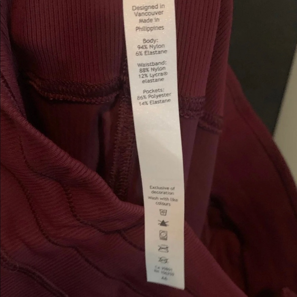 Lululemon Dance Studio Joggers size 10